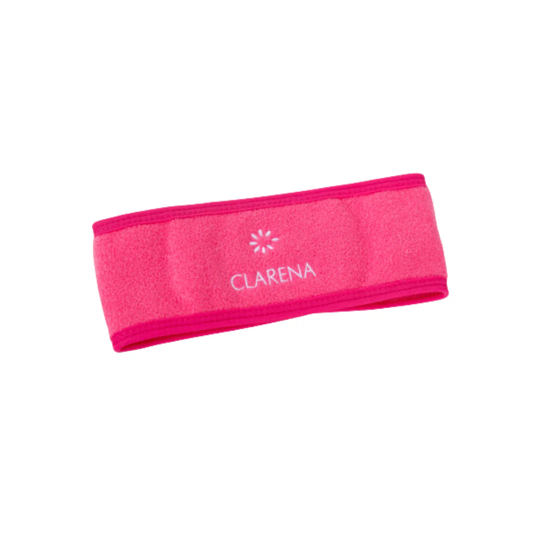 Clarena logoga peapael