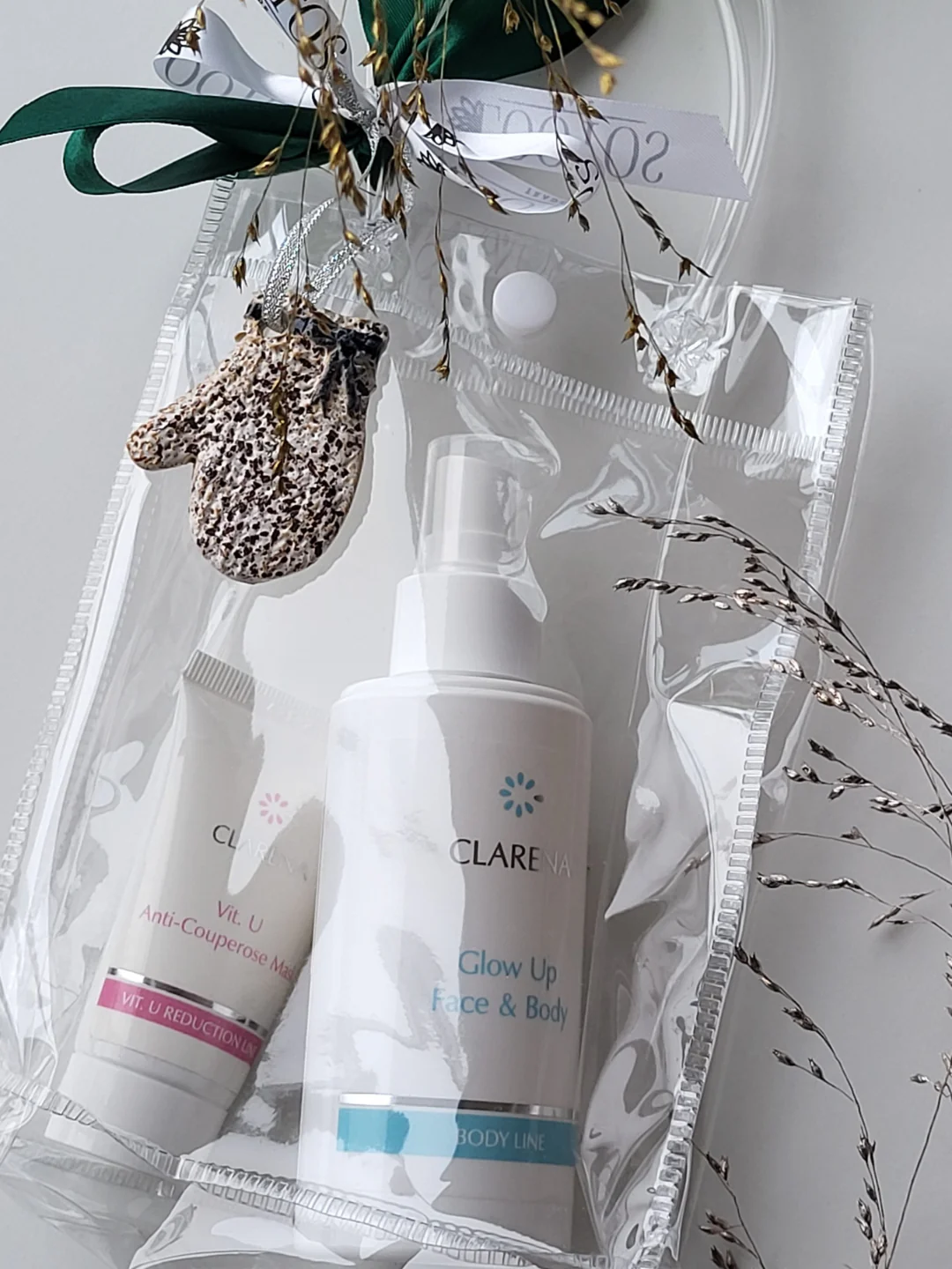 * Jõulupakk NR 4 Face & Body särasprei ja näokreemiga