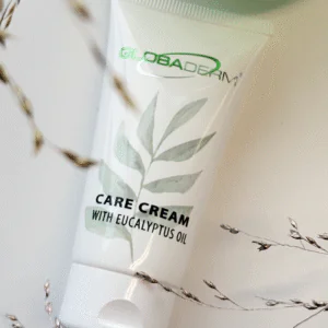 * Jõulupakk Globadermi kreemiga